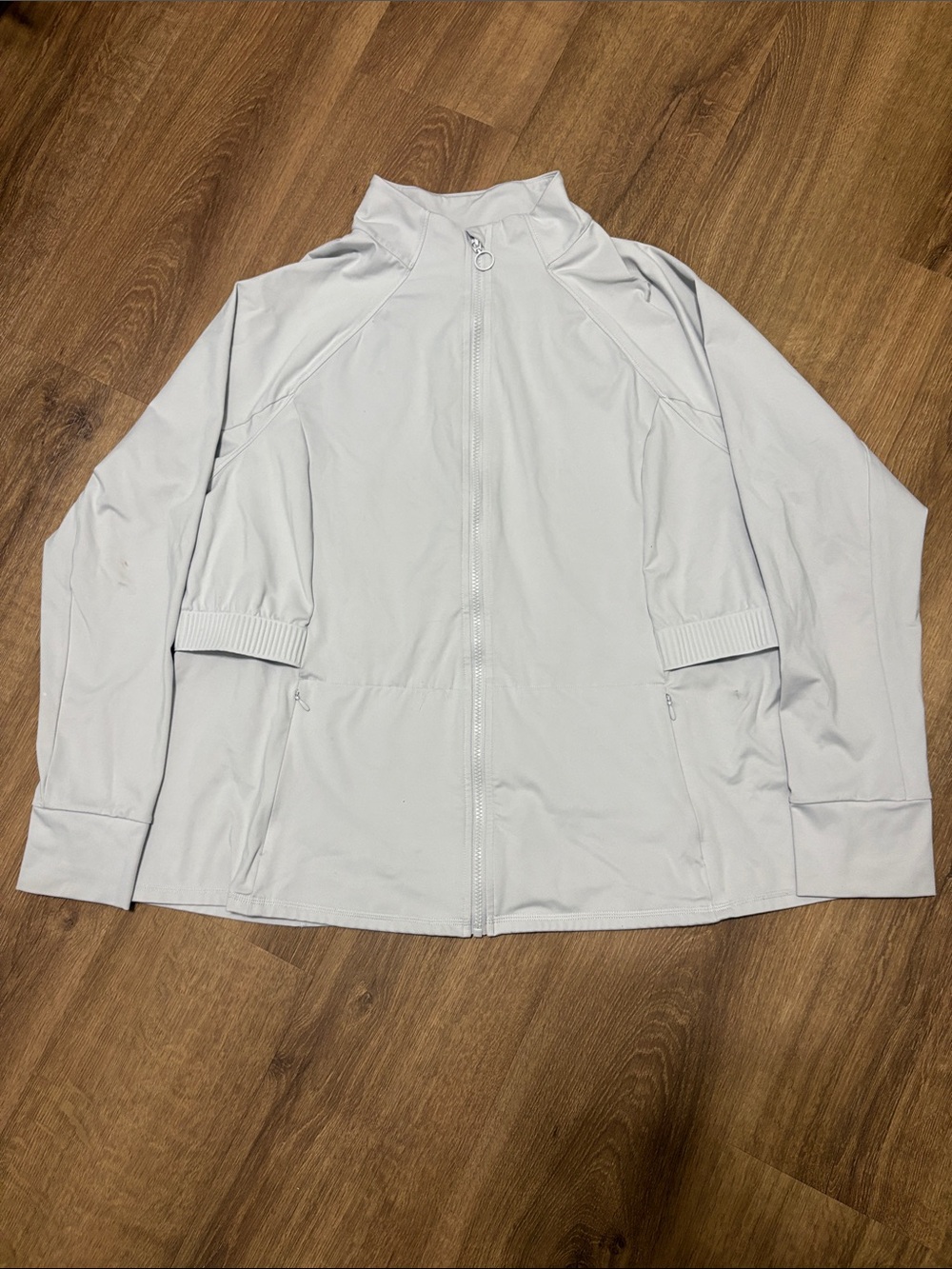 Fabletics Jacket Size 2X Light Gray Activewear Yoga Thumb Holes Casper Full Zip